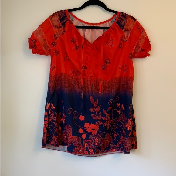 Blue and red blouse - Picture 1 of 4